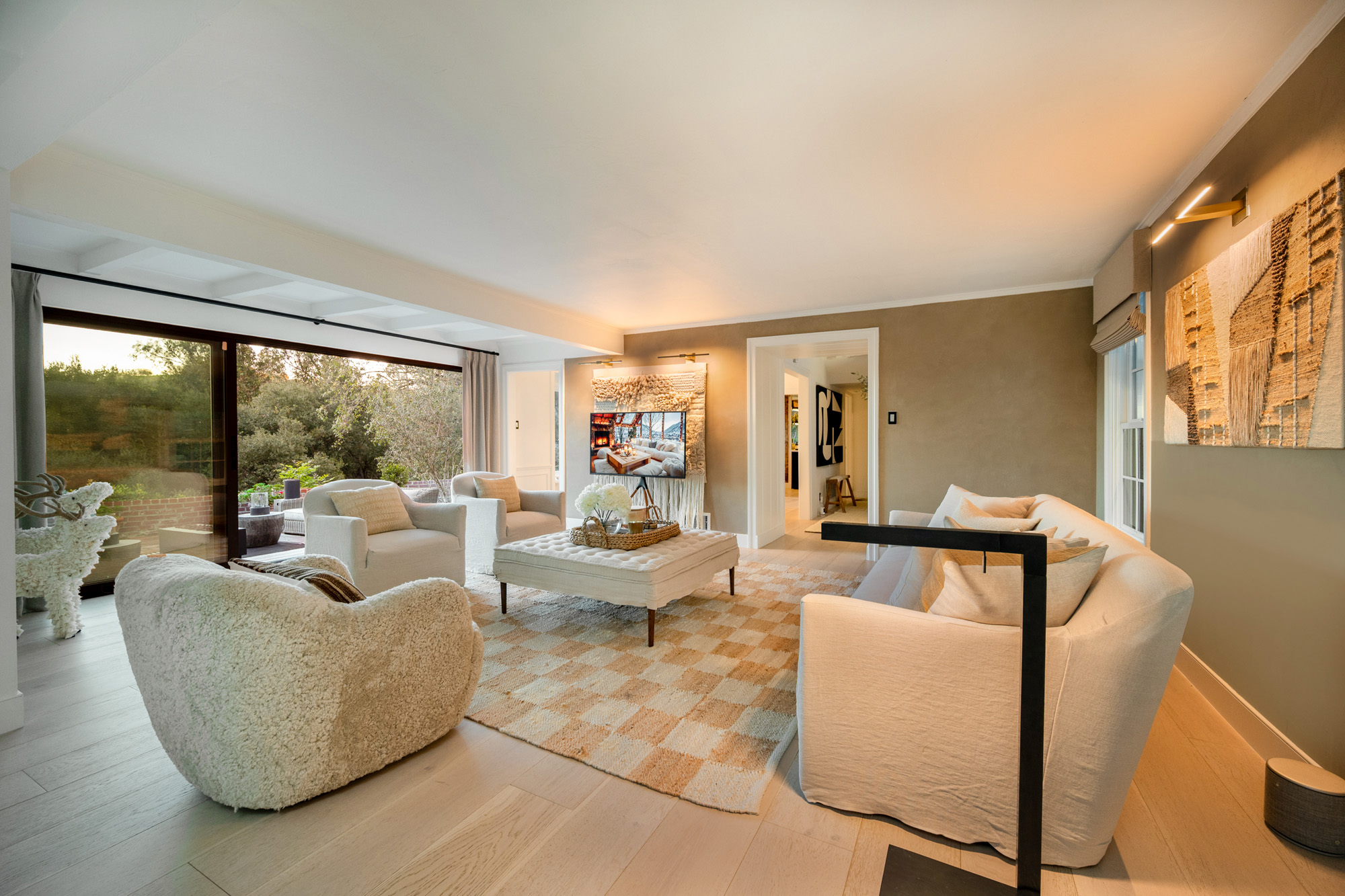 The Canyon Crest — photo 16