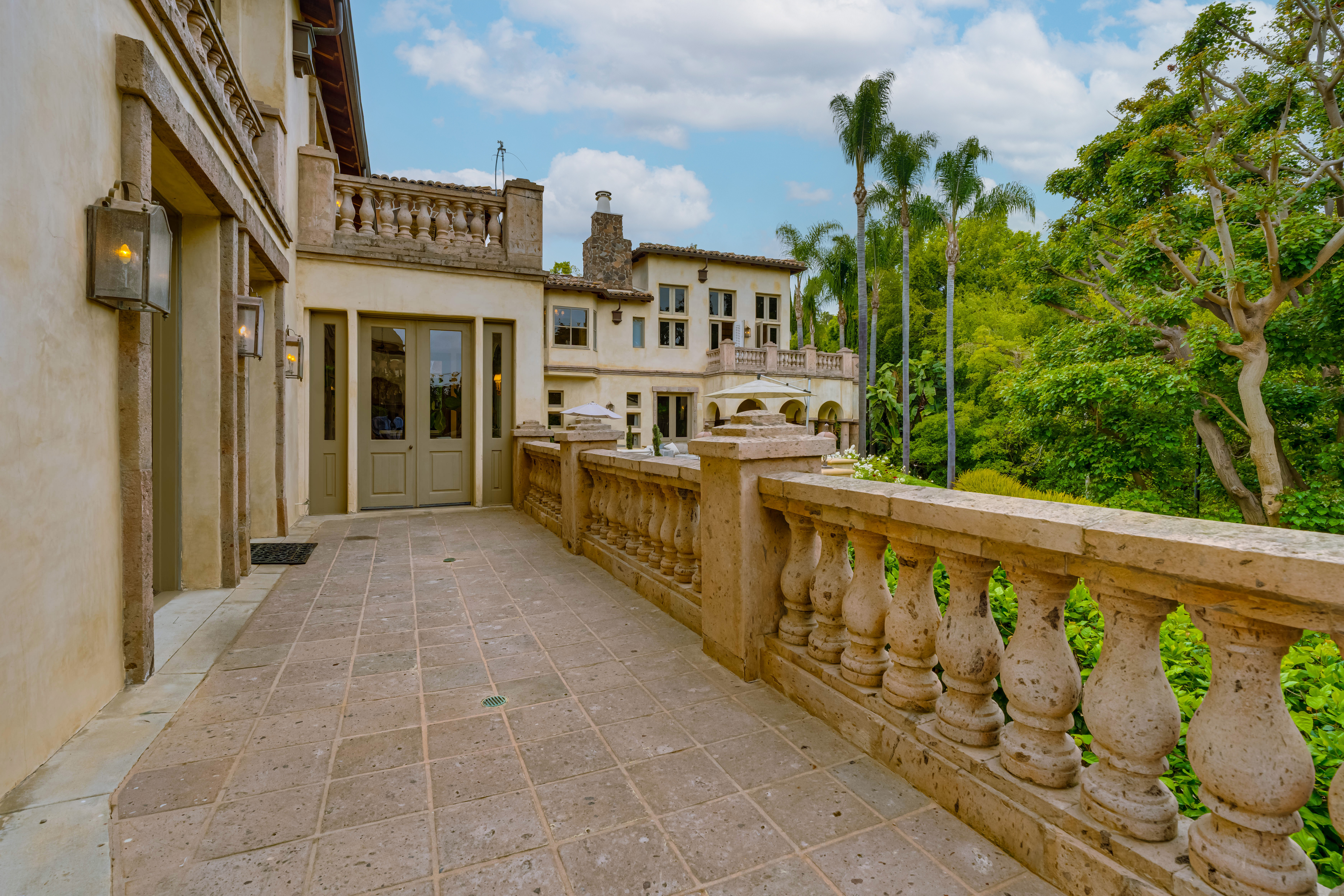 The Carolwood Estate — photo 78