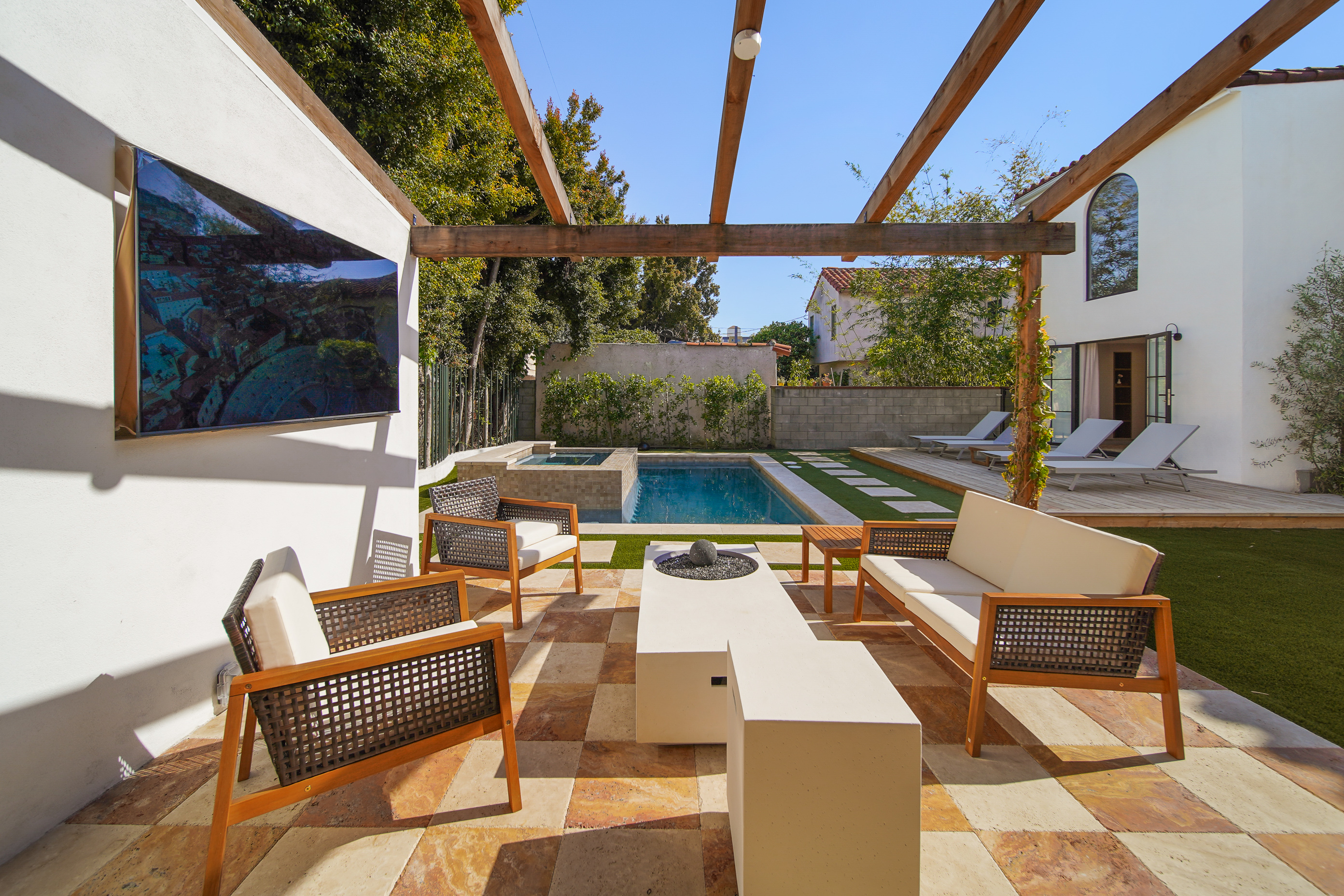 The Bella Villa — photo 5