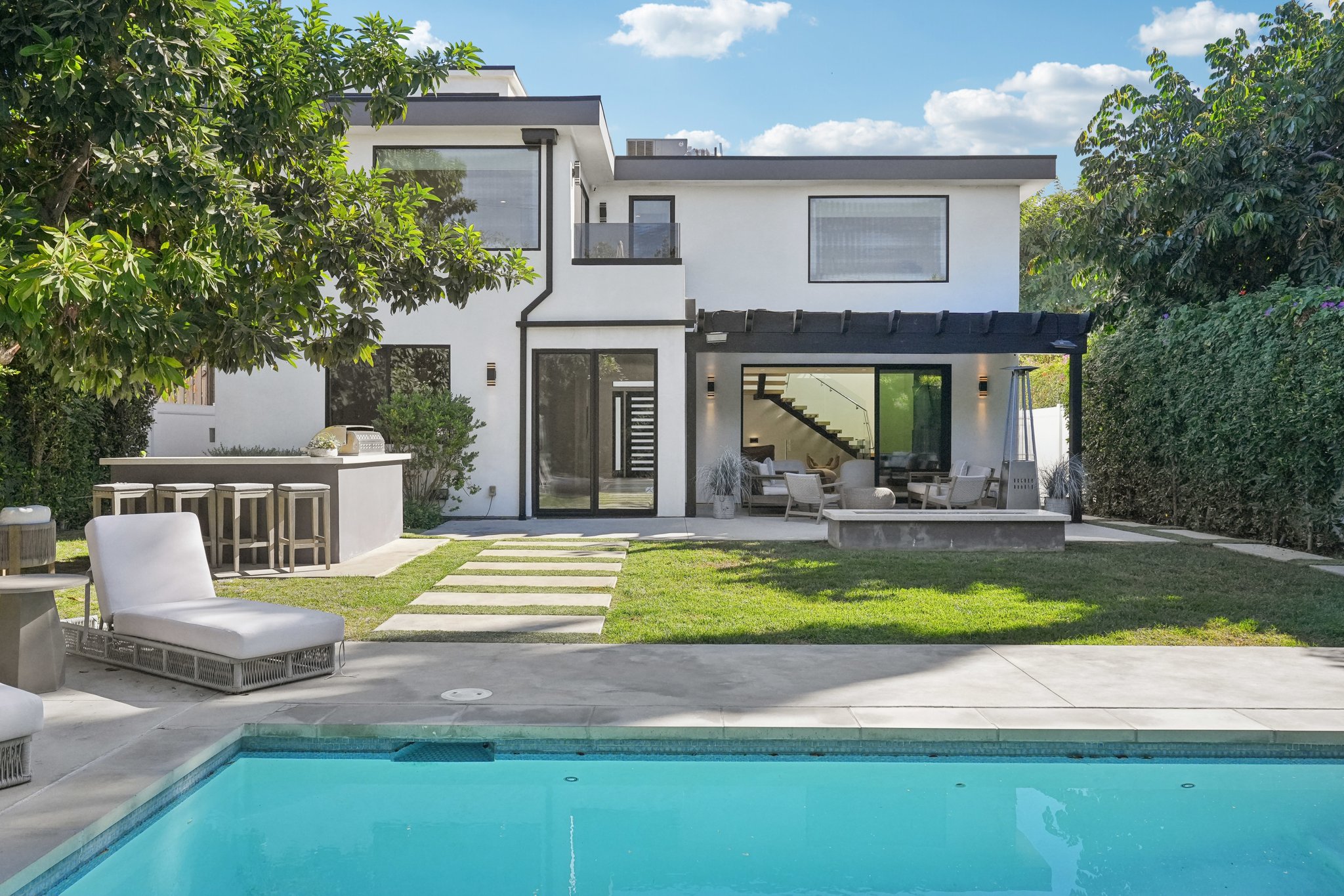 The Curson Modern — photo 1