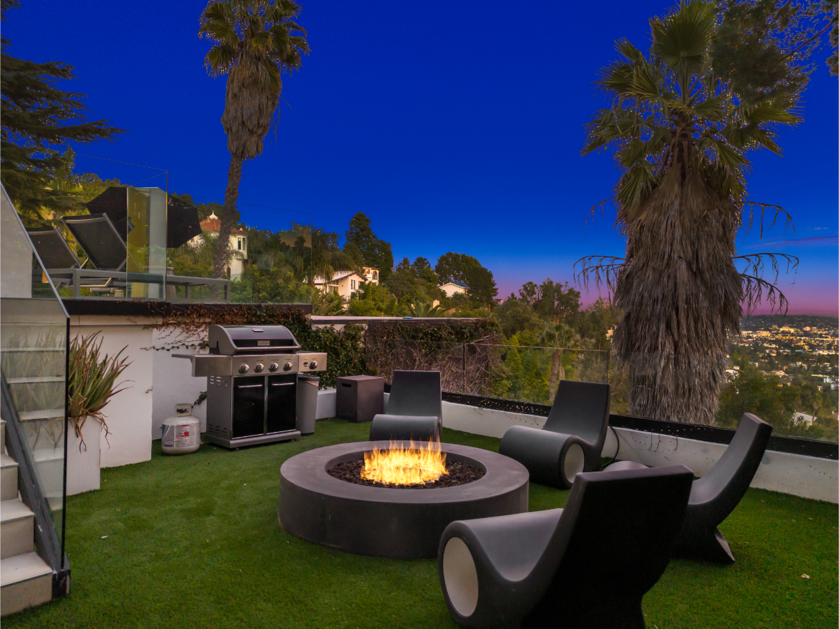 The Sinatra House — photo 36