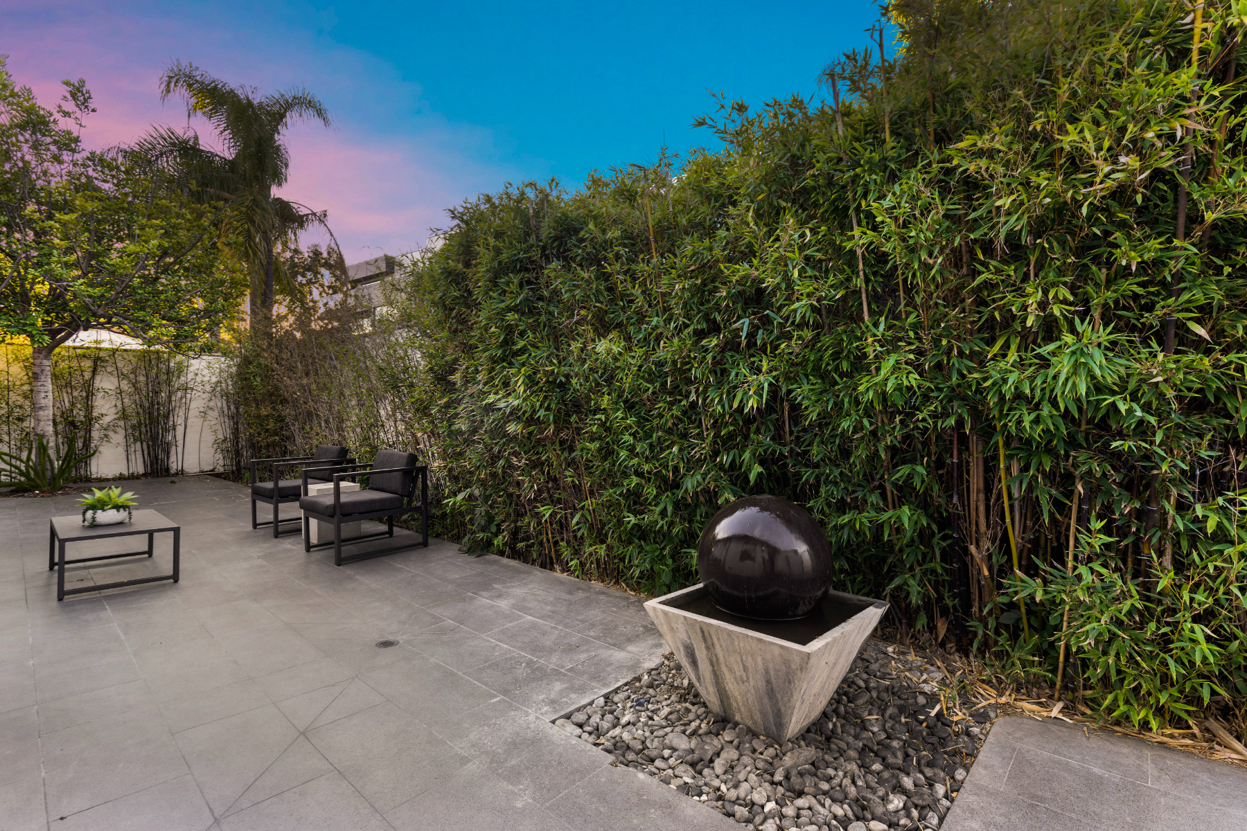 The Sinatra House — photo 33